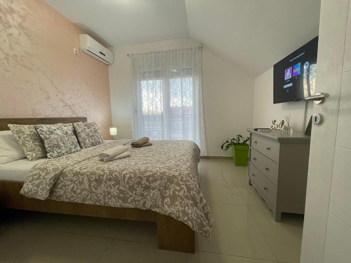 Apartman 1 Apartman Szávaszentdemeter Kültér fotó